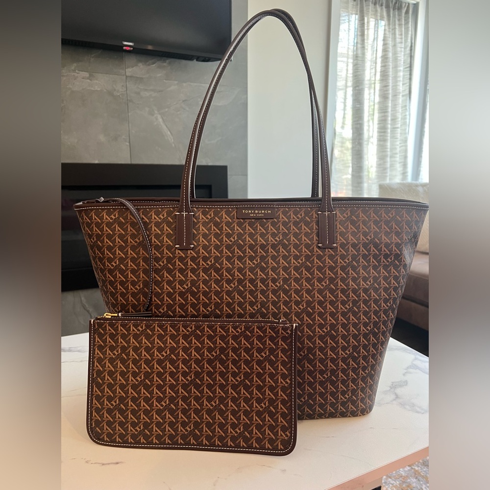 *SOLD* Tory Burch Tote Bag